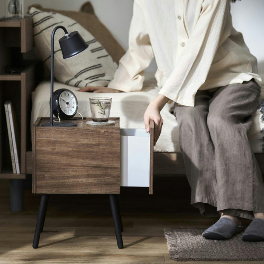 アイアン　ドロワーサイドテーブル 組立動画】アイアンウッドサイドテーブルIWST-300R - YouTube