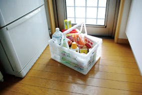 アイリスオーヤマ 取手付折りたたみコンテナクリア 39×29×21cm TOC-16L コンテナボックス