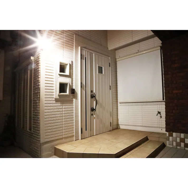 アイリスオーヤマ 乾電池式 LED 防犯 センサーライト パールホワイト 800lm LSL-B1TN-800【別送品】