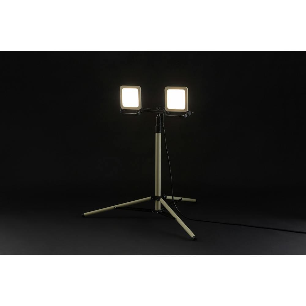 IRIS OHYAMA LEDスタンドライト 10000ルーメン等(3点セット) IRIS OHYAMA LEDスタンドライト 10000ルーメン等(3点セット) Amazon.co