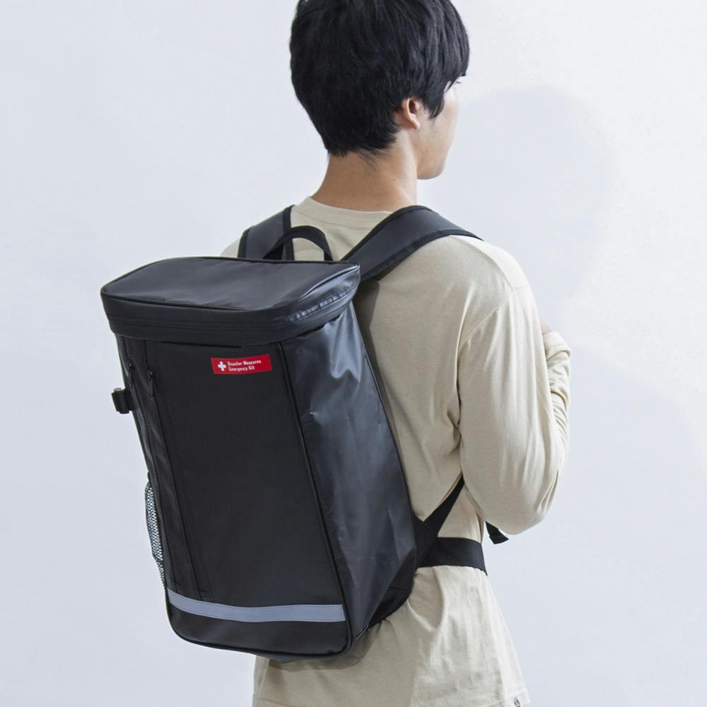 アイリスオーヤマ 防災セット 1人用31点 ブラック 340×170×480mm BS1