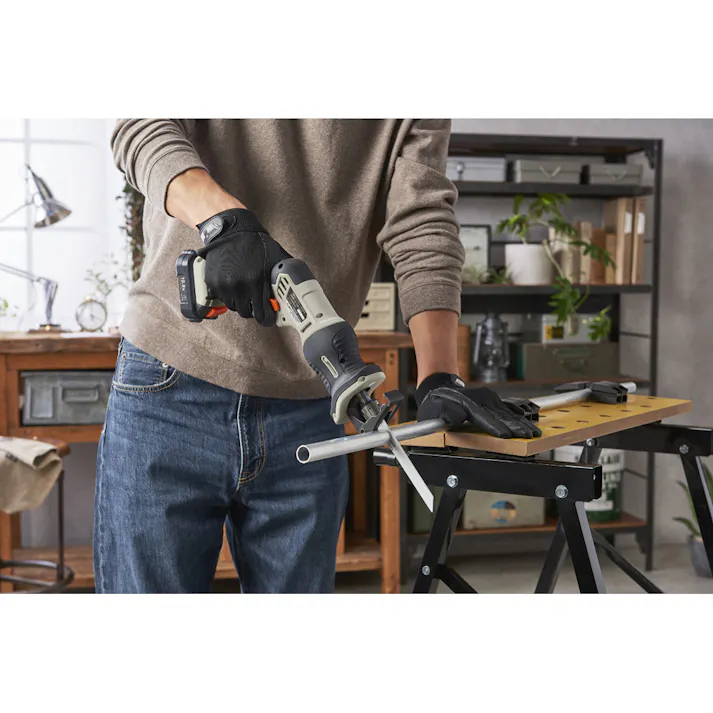 アイリスオーヤマ 充電式 レシプロソー 10.8V サンドベージュ JRS13TC 電動工具 切断 木材・軟鉄パイプ【別送品】