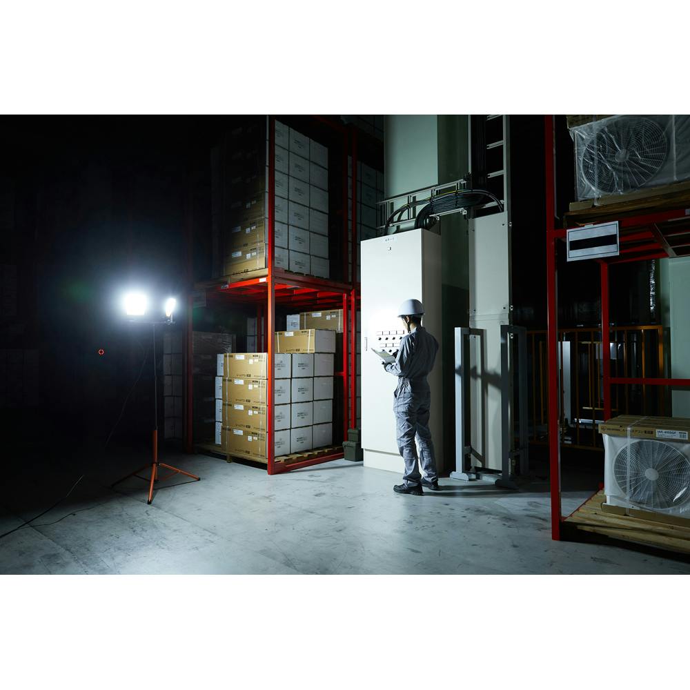 アイリスオーヤマ LEDスタンドライト 15000lm LWT-15000ST2 工事現場