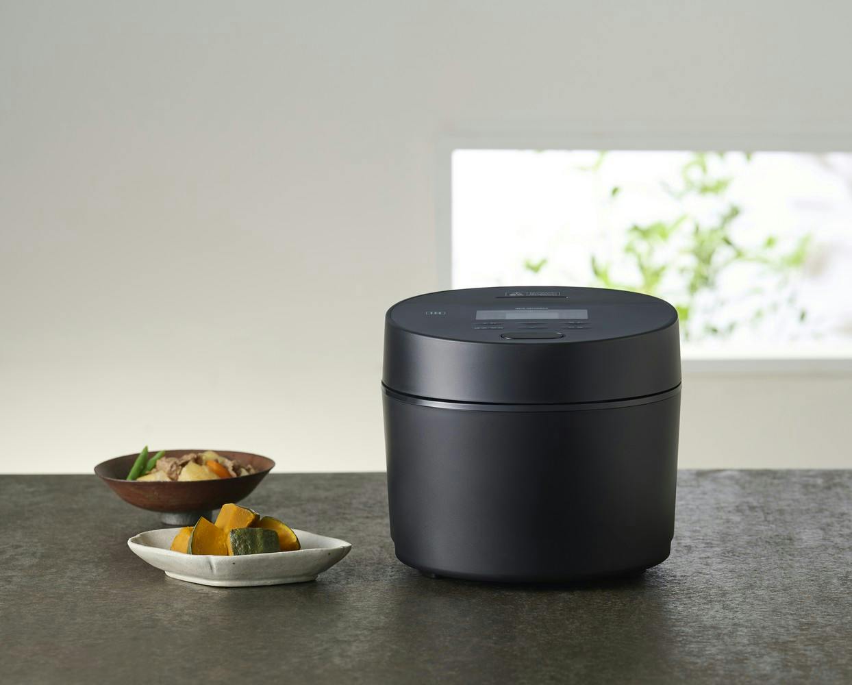 アイリスオーヤマ IHジャー炊飯器 3合 ブラック 銘柄炊き 早炊き