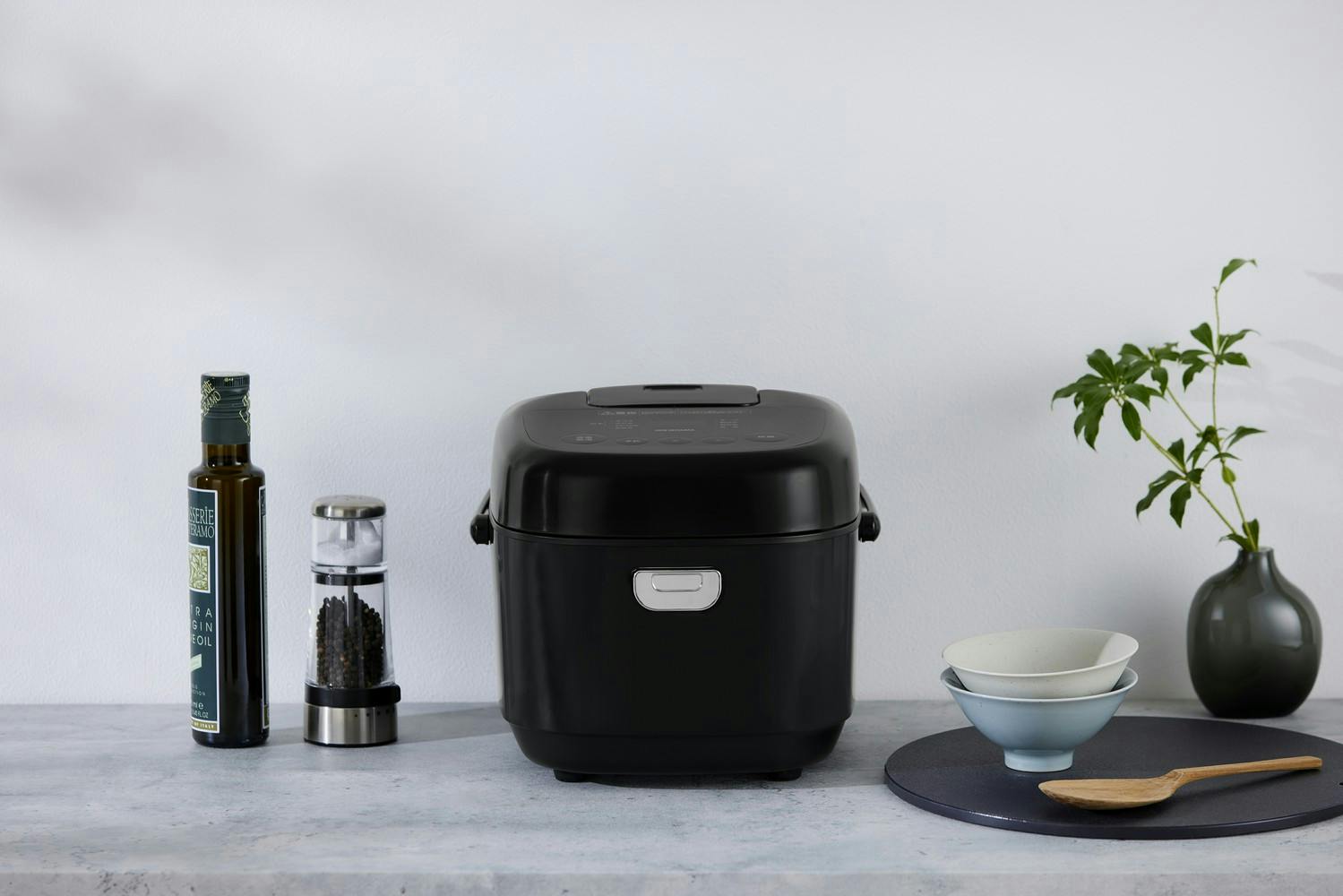 アイリスオーヤマ ジャー炊飯器 5.5合 ブラック シンプル