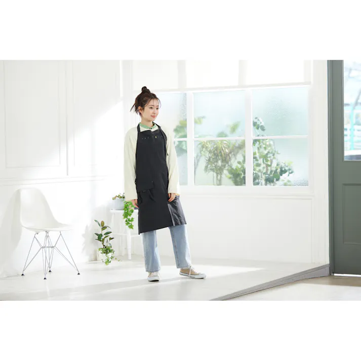 アイリスオーヤマ 防融加工 撥水エプロン ブラック FC23102-BKML【別送品】