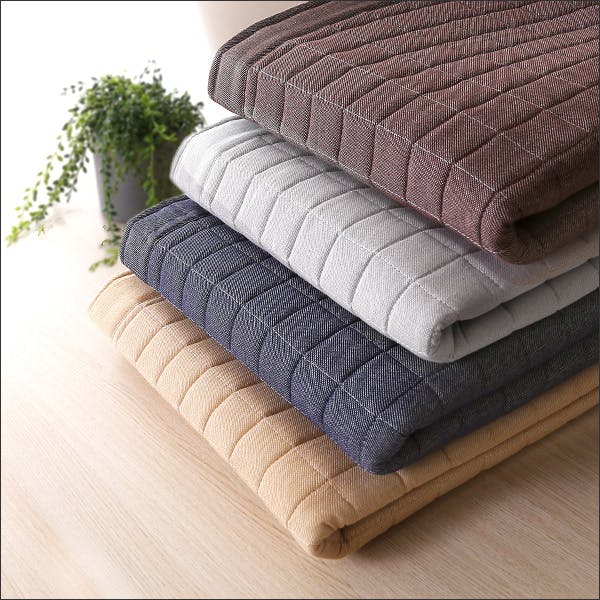 HomeTaste キルティングデニム調ラグMサイズ(185x185cm)オールシーズン