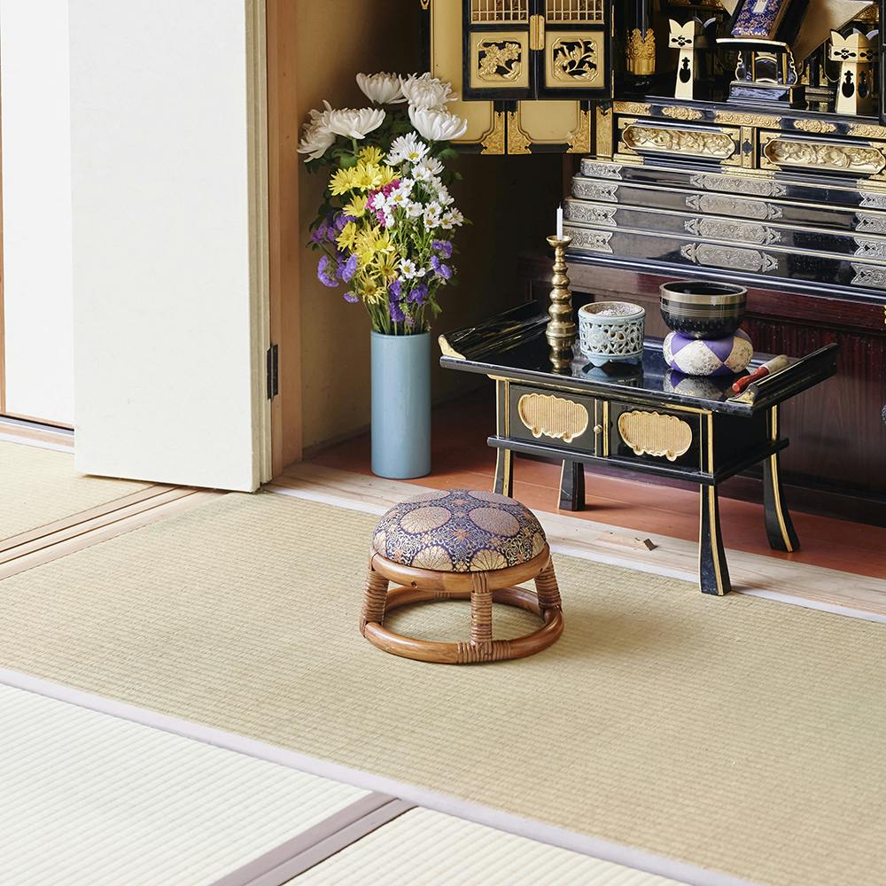 OVITAS 籐丸形ミニスツール お仏前用 26×26×17cm ラタンチェア 椅子 仏壇 2600449【別送品】