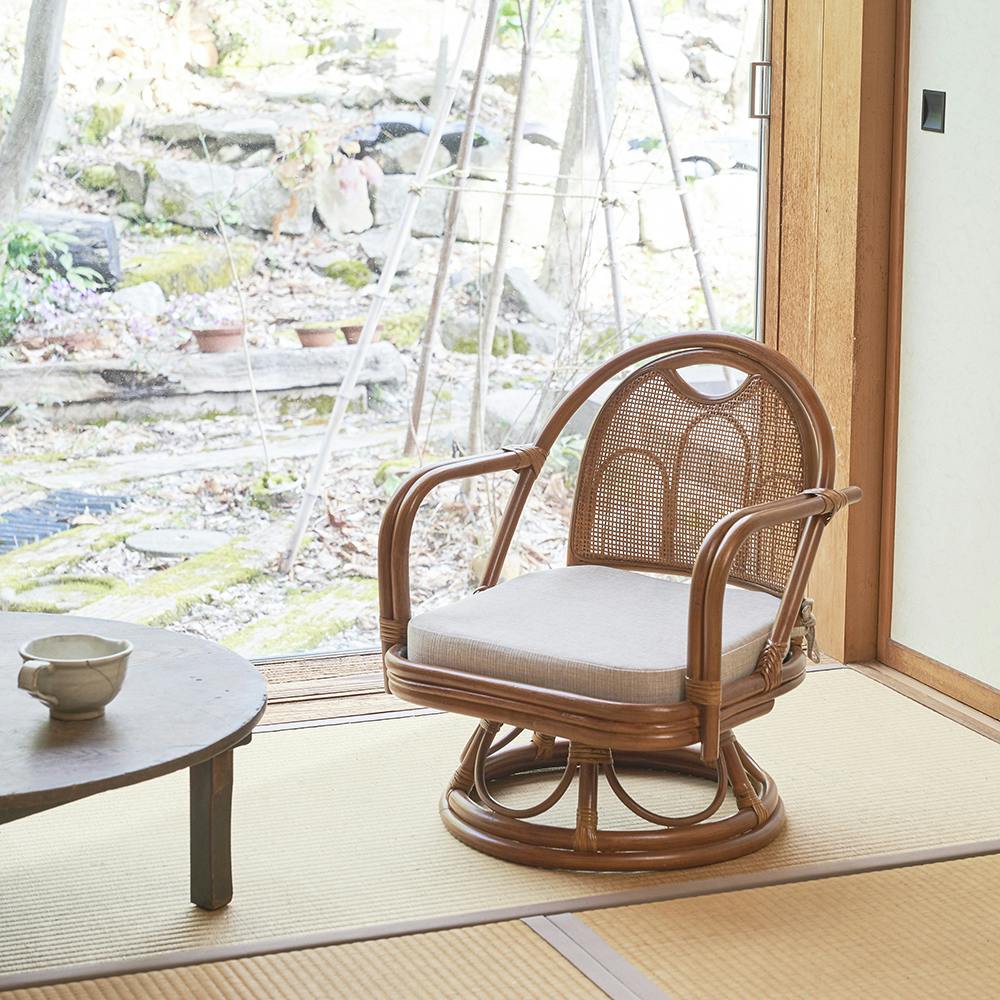 ラタン製スイベル座椅子 ラタン製スイベル座椅子