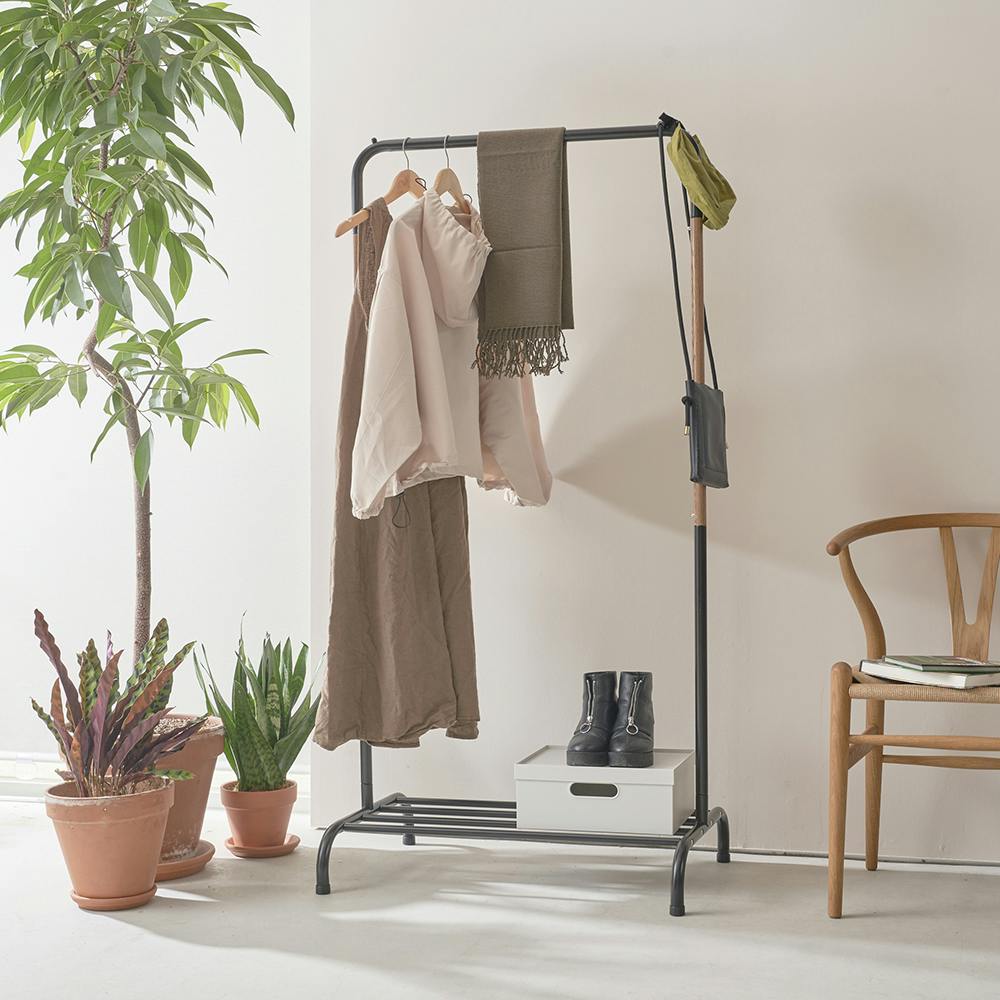 OVITAS ハンガーラック 75×51×155.5cm ブラック 収納 棚付き おしゃれ 2680058【別送品】