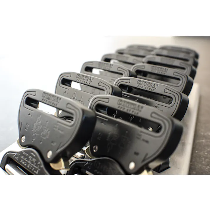 【CAINZ-DASH】AUSTRIALPIN社 COBRAプロスタイル バックル 25MM シルバー VF FY25AVF【別送品】