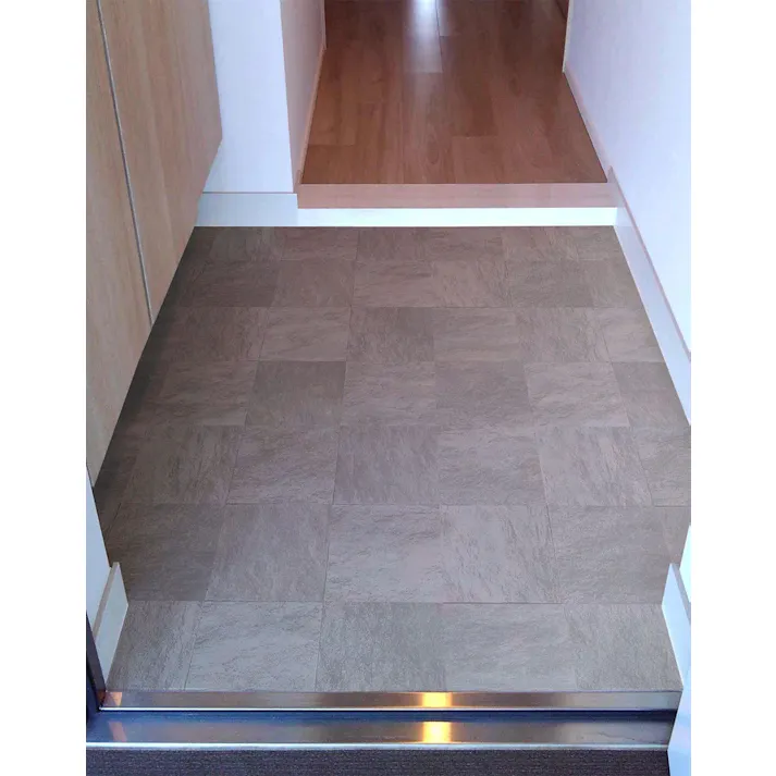 明和グラビア(株) 屋内外床材 91.5cm×10m グレー IOF-1022 4977932230095【別送品】