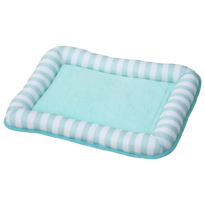 貝沼産業 パイルマットクールジェルボーダーグリーン 保冷ジェル 熱中症対策 犬猫ペットベッド 3870582001【別送品】