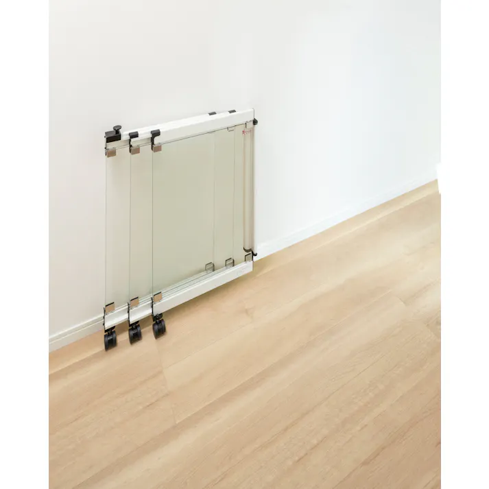 ドギーフェンス 3枚仕様 ホワイト 強化ガラス ペットフェンス 4989247560026【別送品】