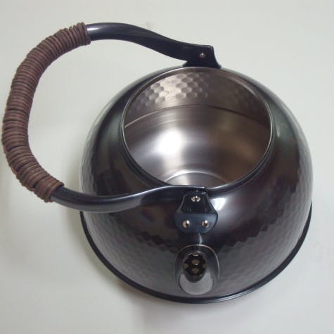 新光金属 純銅黒銅仕上げ 槌目湯沸かし 2300ml BC-7 日本製 銅 新光金属 純銅黒銅仕上げ 槌目湯沸かし 2300ml BC-7 日本製 銅