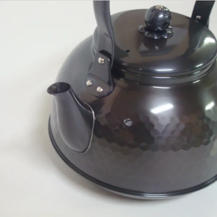 純銅黒銅仕上げ 槌目湯沸かし 2300ml BC-7 日本製 銅製品 銅 お湯 湯沸し 沸かす やかん ヤカン ケトル けとる かわいい おしゃれ 4518160000595【別送品】