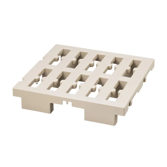 グリーンパル マルチパレット ハーフ アイボリー 1枚 日本製 すのこ プラスチック製 パレット 軽量 湿気 カビ 連結 収納 押入れ すのこベッド ベッド 4976131811968【別送品】