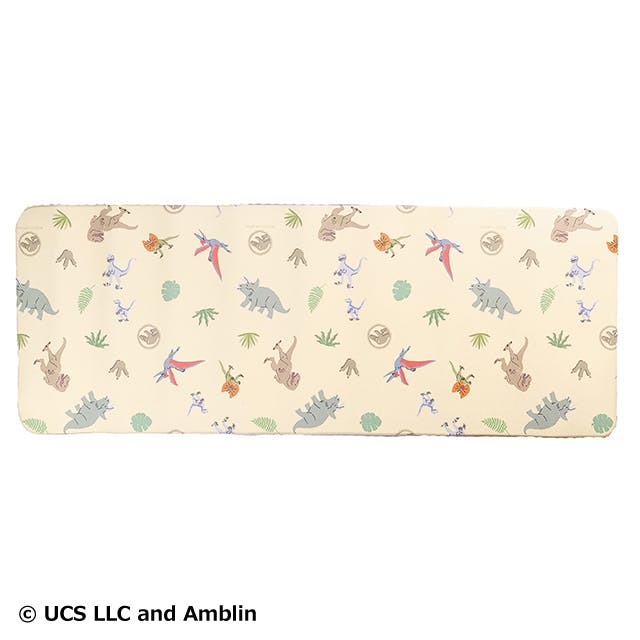 PVCキッチンマット 45×120cm ジュラシックワールド ダイナソーライフ カーペット チェアマット オールシーズン 撥水 はっ水 拭ける すべりにくい 洗濯不要 5mm厚 キャラクター PVCマット インテリア お手入れ簡単 おしゃれ かわいい 水野 4550681801602【別送品】