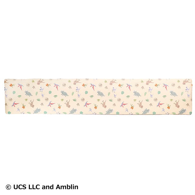 PVCキッチンマット 45×240cm ジュラシックワールド ダイナソーライフ カーペット チェアマット オールシーズン 撥水 はっ水 拭ける すべりにくい 洗濯不要 5mm厚 キャラクター PVCマット インテリア お手入れ簡単 かわいい 水野 4550681801626【別送品】