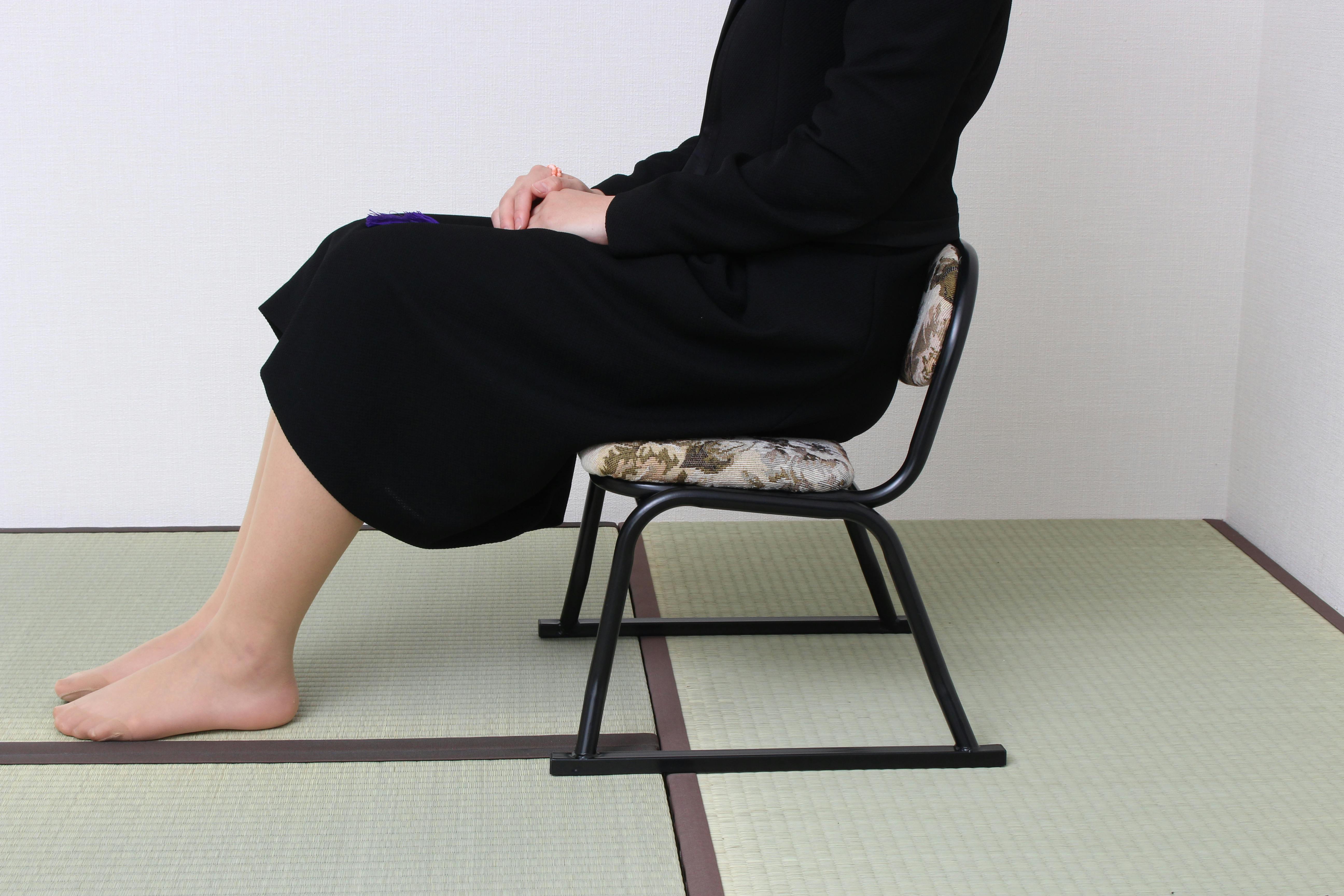 タック Vita 背付き和座敷チェア 花柄 TAN-833 畳の上で使える座敷椅子