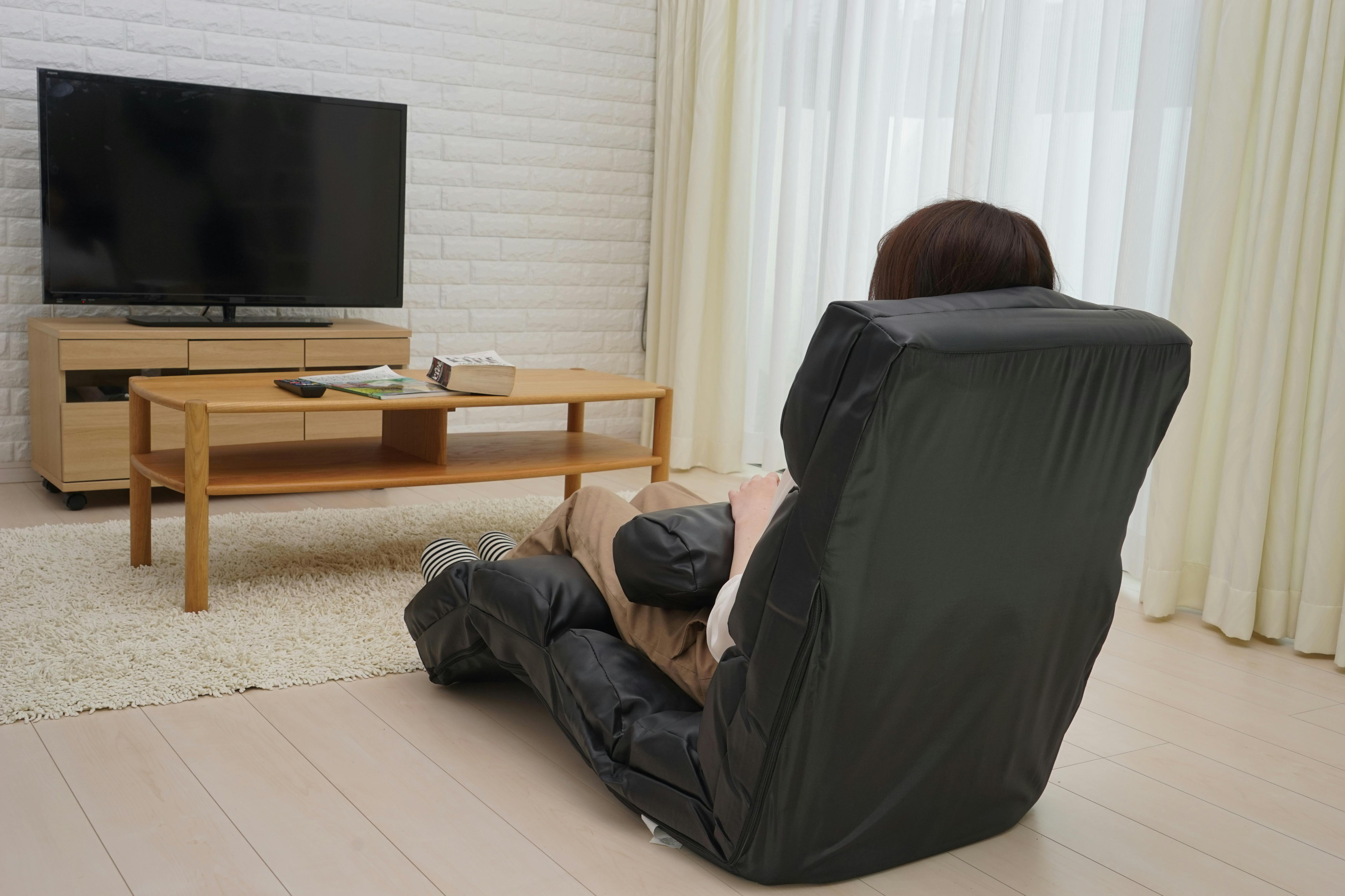 タック Vita ふかふかリクライニング座椅子 ブラック レザー調