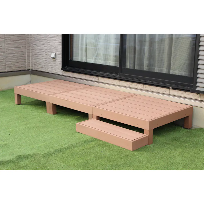 Living Out 人工木デッキステップBR 4589792850148【別送品】