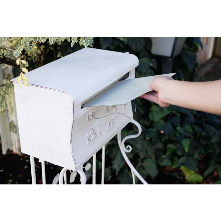 Living Out フラワーレリーフスタンドポスト・ホワイト 4589792860277【別送品】